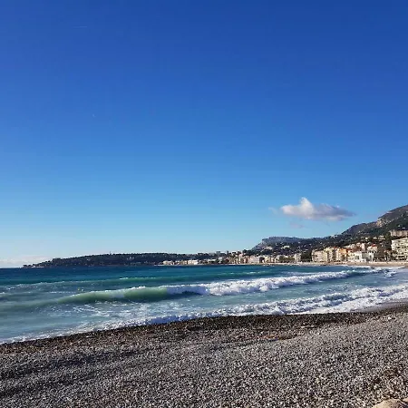 Olguita * Menton